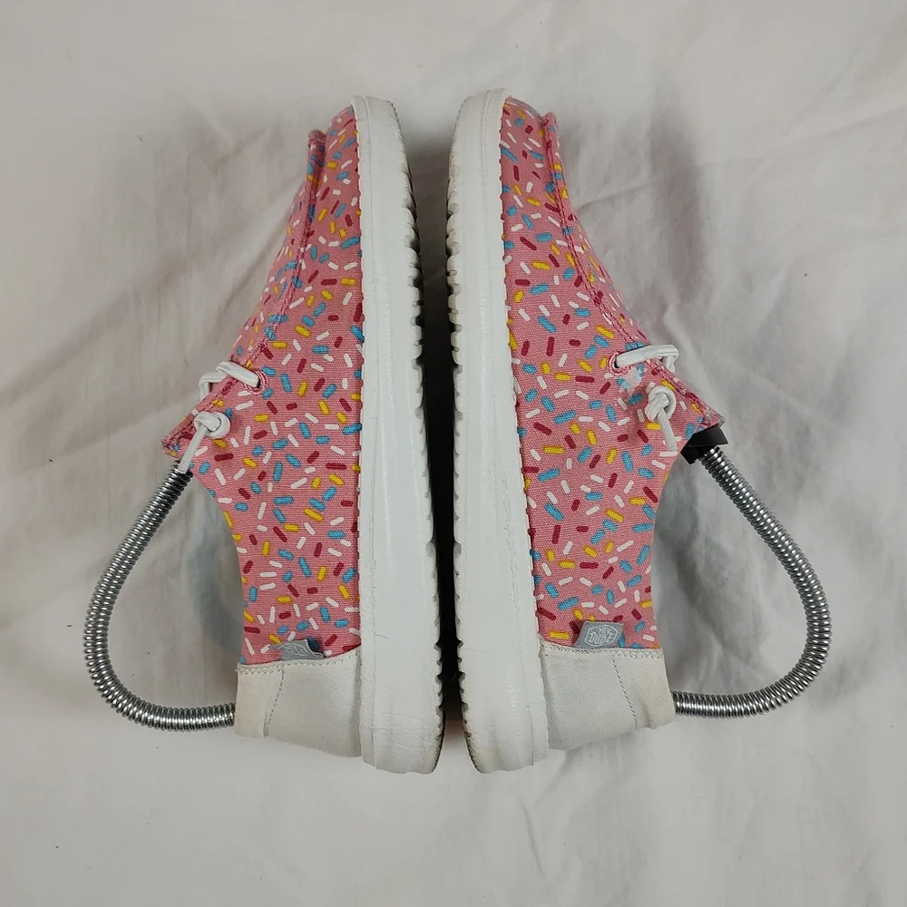 Hey Dude Wendy Youth Birthday Pink Sprinkles Slip-On Shoes Youth 5 Women's 6 - Picture 6 of 10